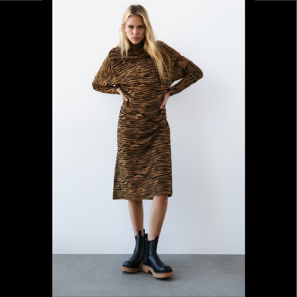 ZARA JACQUARD FINE KNIT DRESS | SIZE: M | NWT - Picture 5 of 11